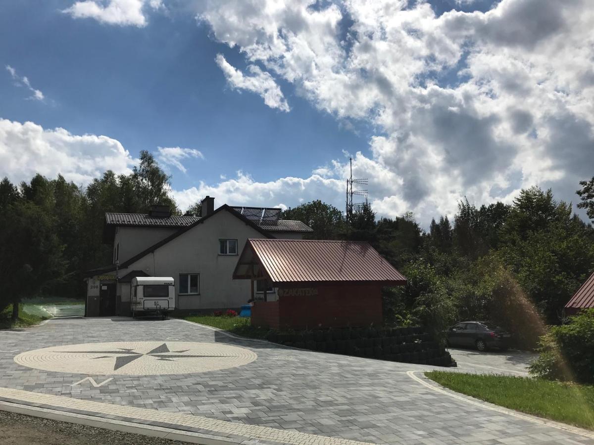 Zakatek Hotell Wysowa-Zdrój Exteriör bild