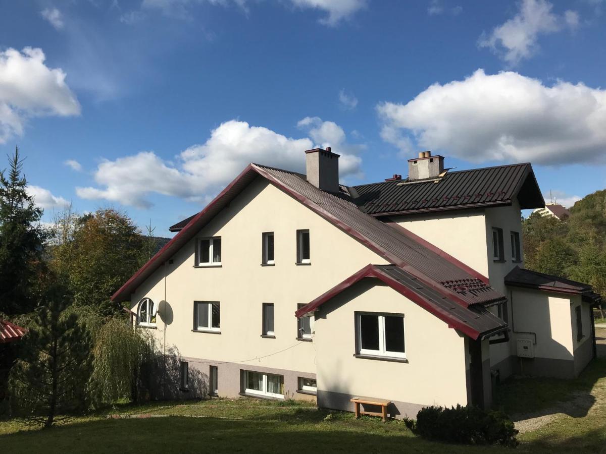 Zakatek Hotell Wysowa-Zdrój Exteriör bild